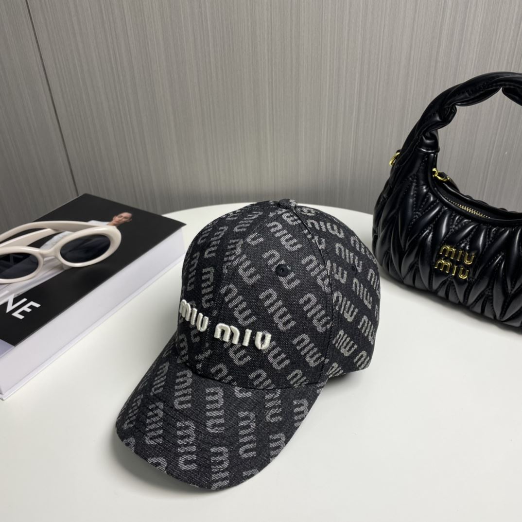 Miu Miu Caps